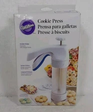 Wilton Comfort Grip Cookie Press New Open Box Includes 12 Disk 