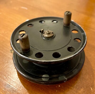 J W YOUNG/Milbro Pelican 3 + 1/2'' CENTREPIN REEL