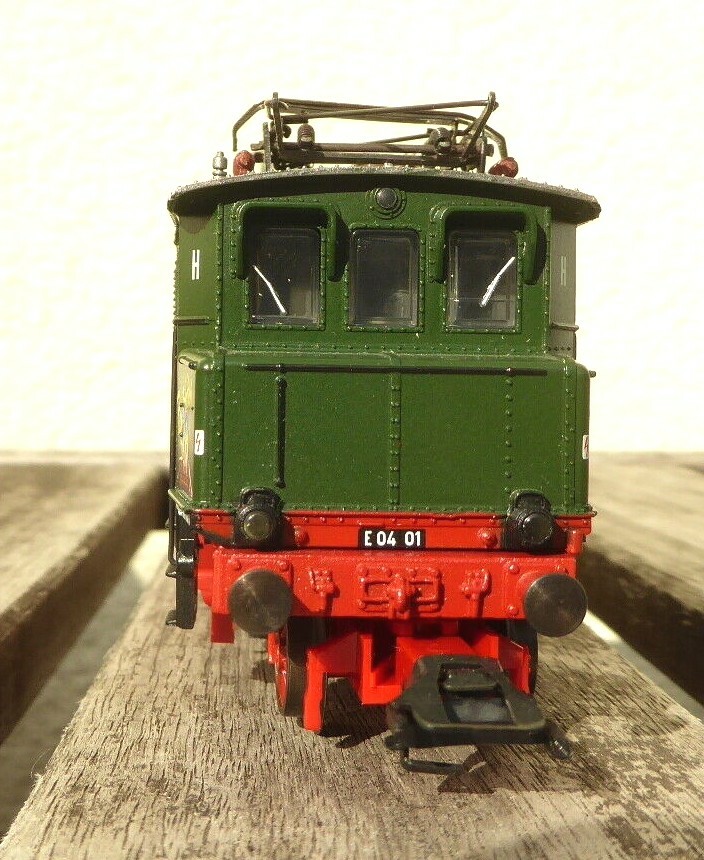 Picture 3 of 8