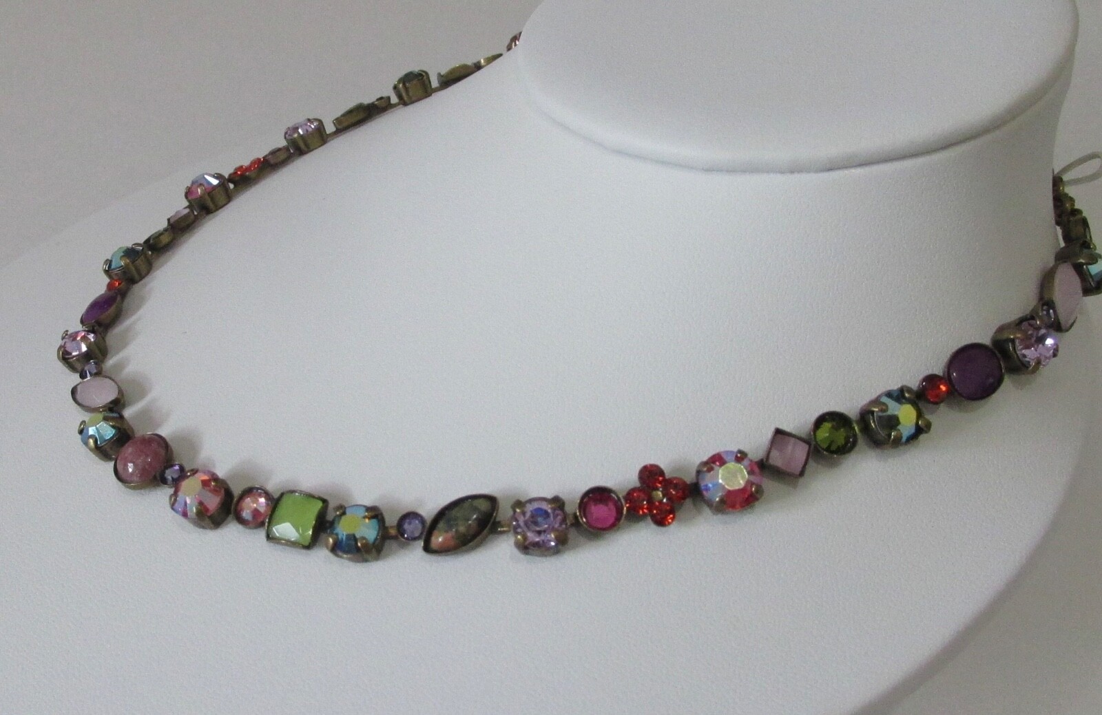 Sorrelli Coneflower  Necklace NAQ3AGCNF Antique gold tone