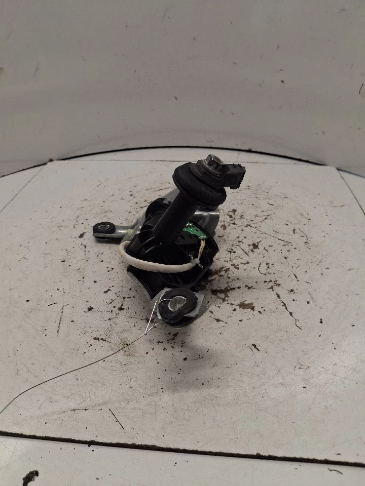 Motor limpiaparabrisas trasero compatible con 03-14 VOLVO XC90 1383412 Foto 2 de 4