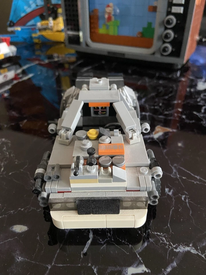 LEGO Ideas 21103 The DeLorean Time Machine, Foto 2 von 5