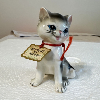 Kittens by Karen Porcelain Cat Figurine, Japan Sticker ''I'm Cutie Pie''