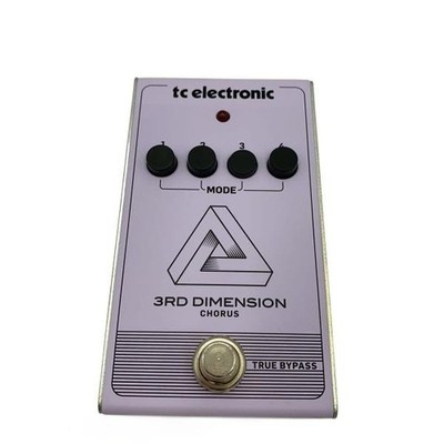 TC ELECTRONIC 3RD DIMENSION CHORUS ANALOG EFFECTS PEDAL WITH BOX USED
