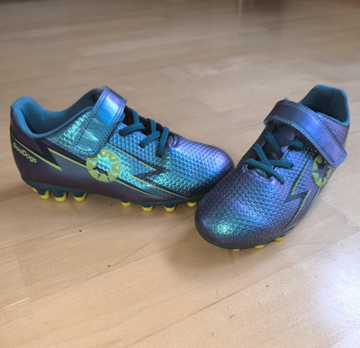 Doodogs Kinder Nocken Fußballschuhe Outdoor Klettverschluss Blau/Gelb Kunstleder