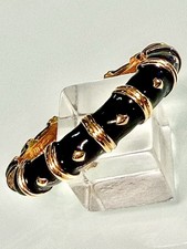 VINTAGE BLACK ENAMAL  GOLDTONE HINGED/MAGNETIC CLOSURE BANGLE BRACELET 6  