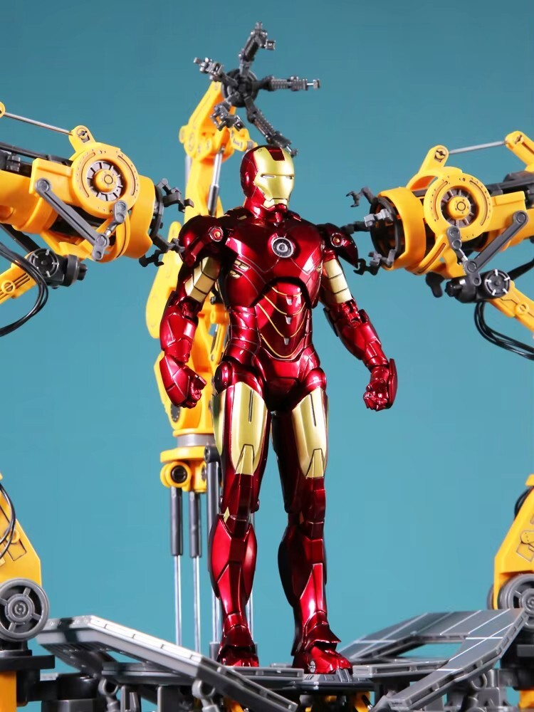 ZD Toys Gantry Iron Man MK4 with Suit-up Model Toy Action Figure