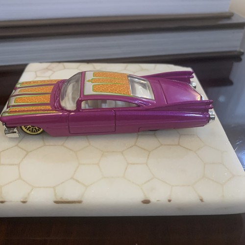 Vintage Hot Wheels Custom 59 Cadillac 2001 Purple 1:64 - 第 3/5 張圖片