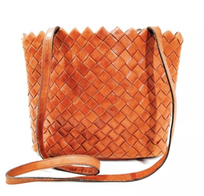 Bottega Veneta Intrecciato Bucket Hobo Shoulder Bag Orange