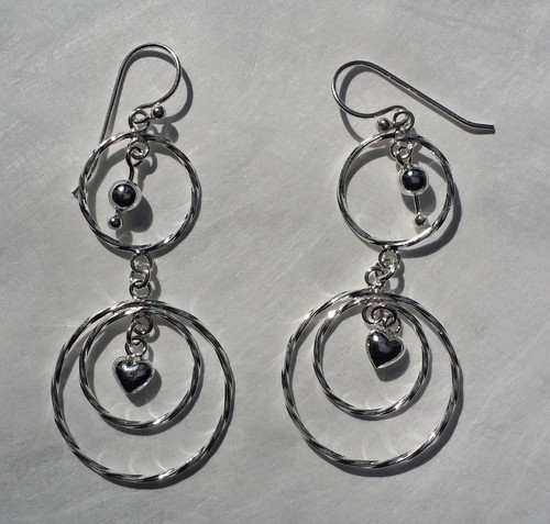 Sterling Silver 925 Hook Earrings Double Nested Circles with Heart 1.75" Drop - 第 1/3 張圖片