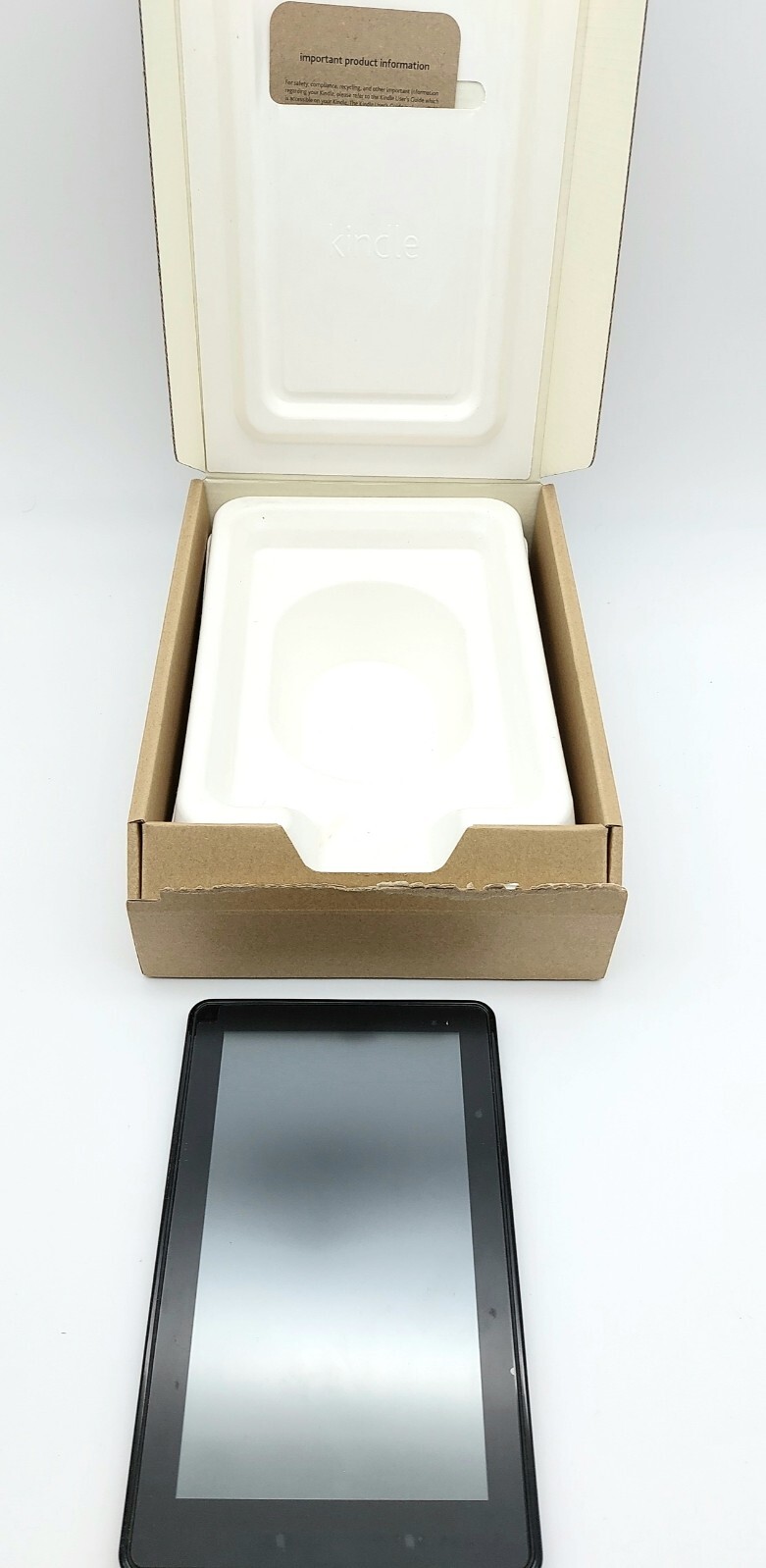 Amazon Kindle Fire (1st Generation) D01400 8GB, Wi-Fi, 7in Tablet ...