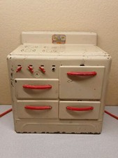 Marx Pretty Maid Stove Tin Toy