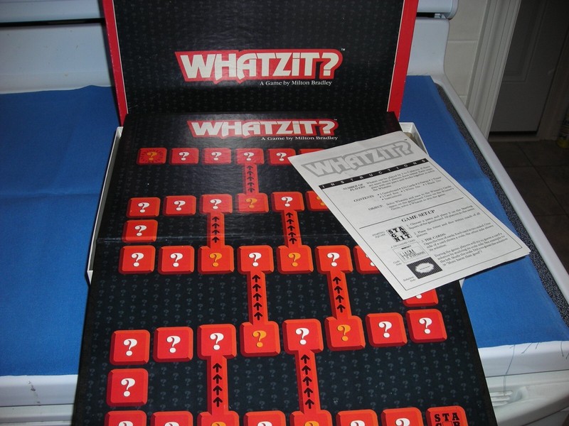 Whatzit! Game by Milton Bradley, 1987