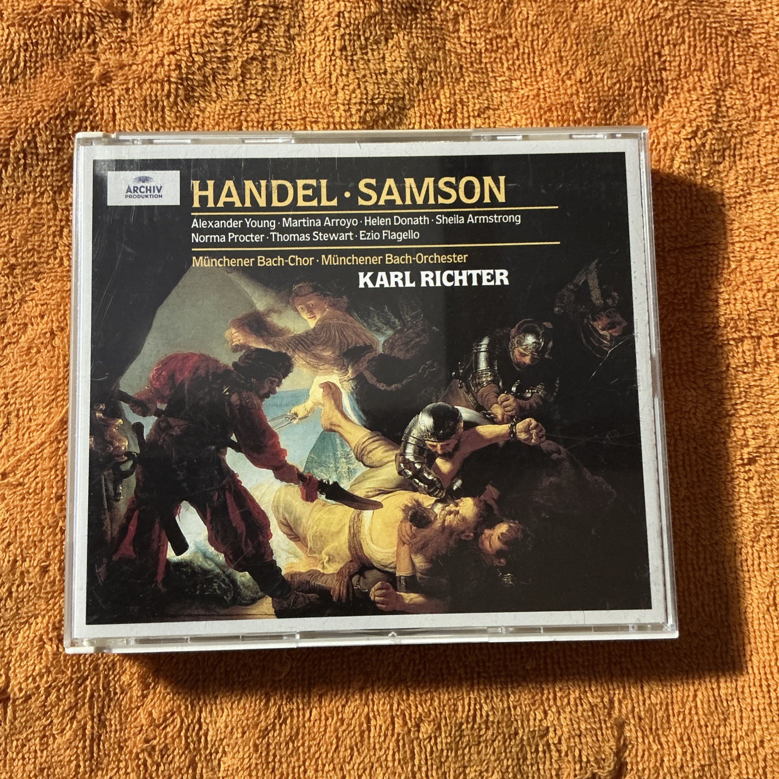 Foto 1 di 2