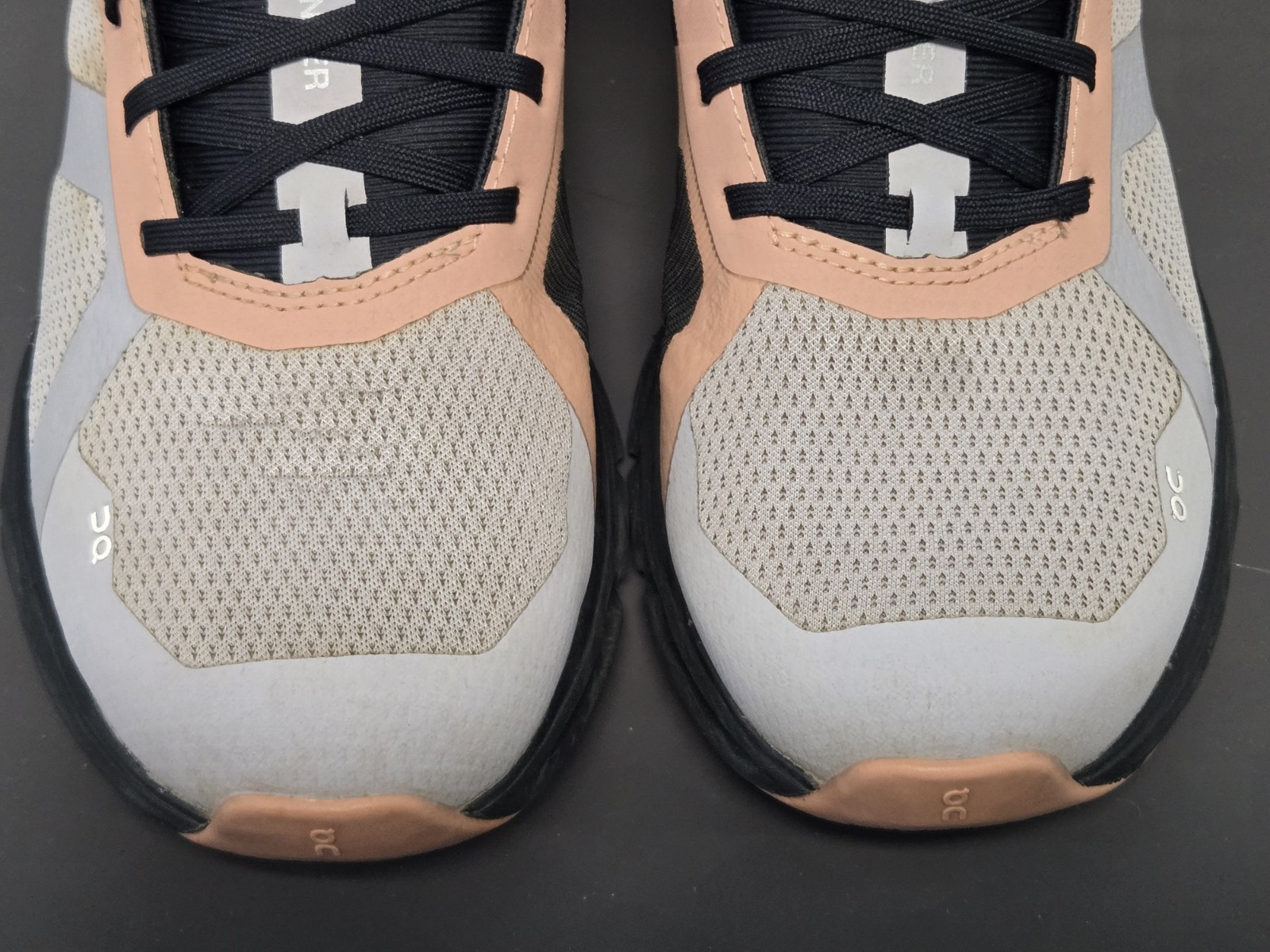 On Cloud On Running Cloudrunner Sz 10 Waterproof … - image 12