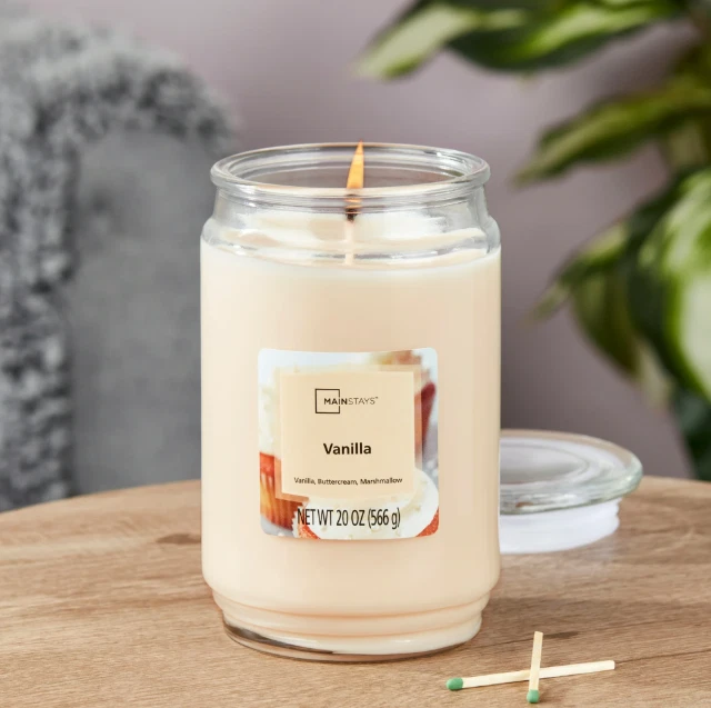 Vela de tarro de vidrio grande de mecha única perfumada Mainstays, vainilla de 20 oz Foto 4 de 4