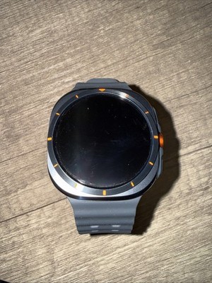 Samsung Galaxy Watch Ultra 47mm Gray Titanium (LTE) w/ Marine Band - Excellent 