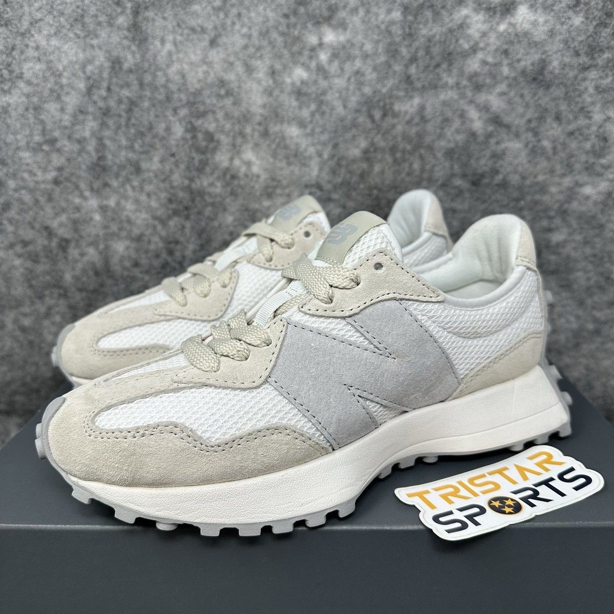 New Balance 327 Sneakers Womens Size 6 Timberwolf Reflection Shoes
