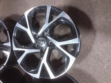 Wheel 18x7 Alloy 10 Spoke Black Inlay Fits 18-22 C-HR 2060350