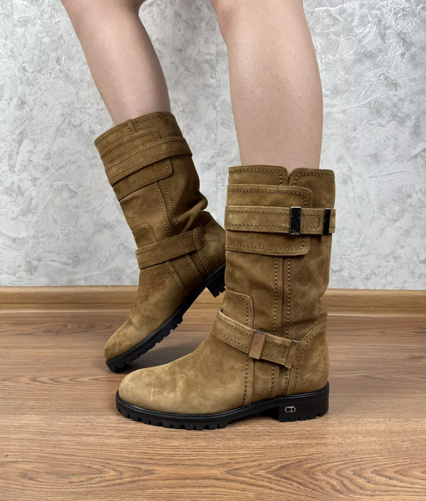 Bottes Christian Dior en daim
