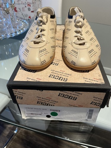 Gucci Falacer Bee Sneakers Mens Size 7G Beige Print Leather Gucci Falacer Bee Sneakers Mens Size 7G Beige Print Leather