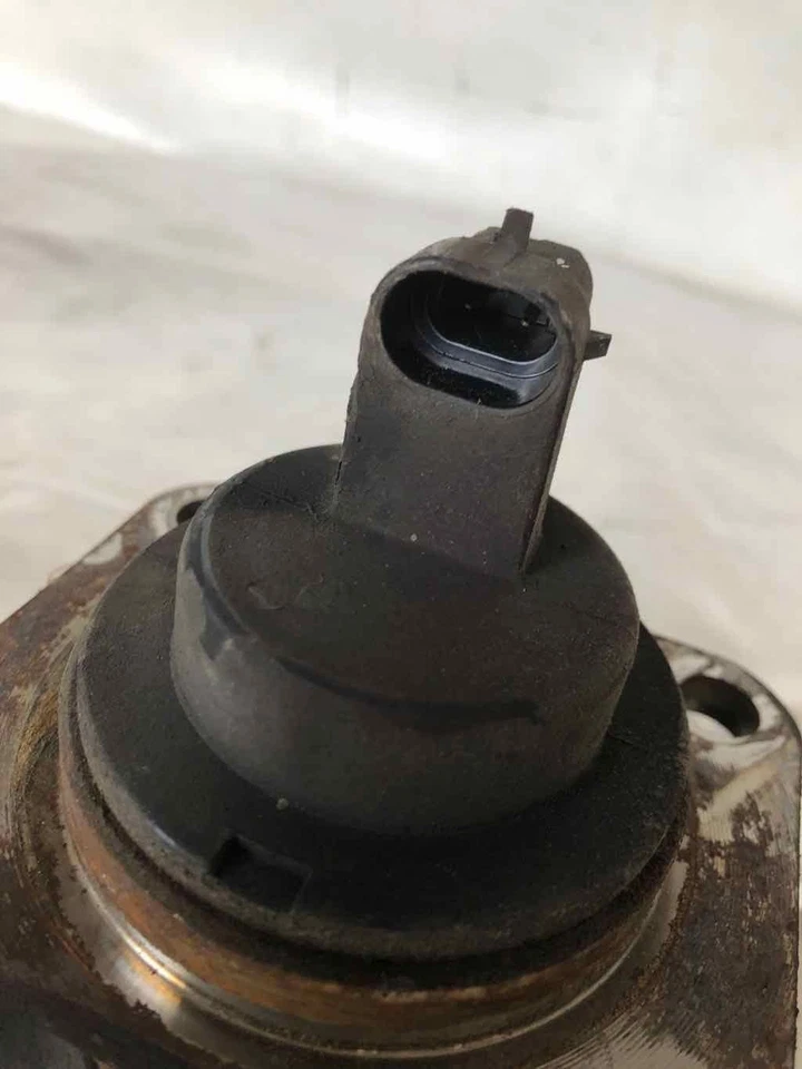 1991 - 2004 年凯迪拉克 SEVILLE SLS 后轮轮毂和轴承总成驱动器左 — 第 4/4 张图片