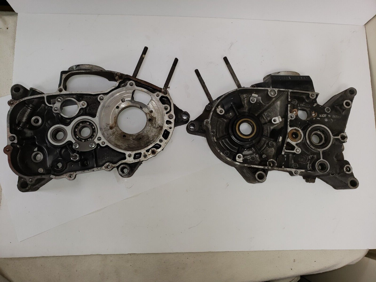 1976-79 Kawasaki KD175 KE175 Crankcase Crank Case Matched Set