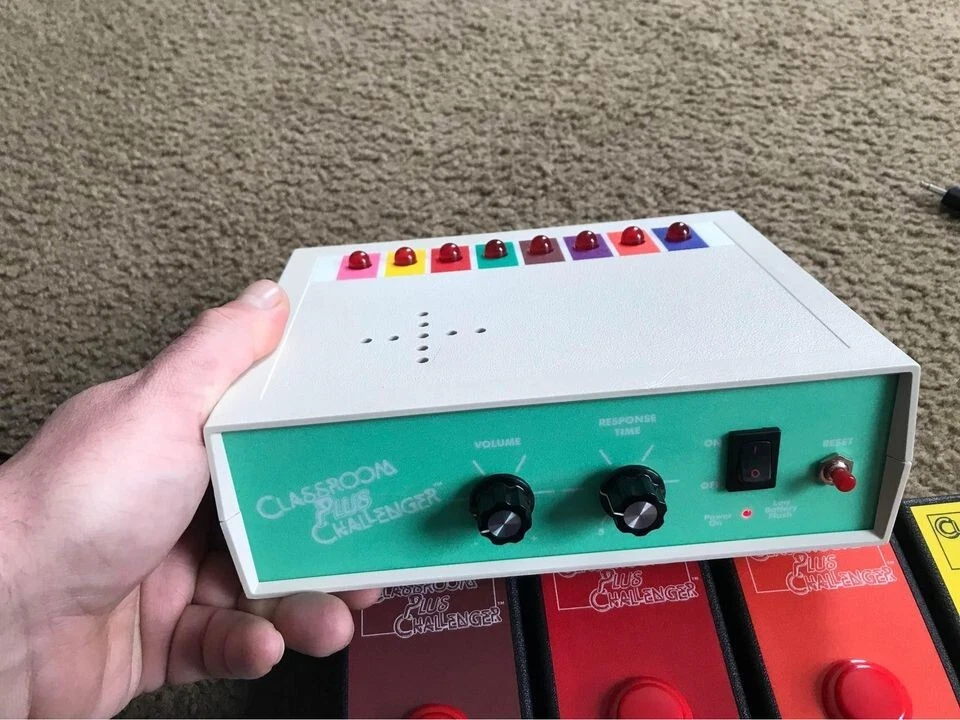 Trivia Buzzer Classroom Plus Challenger - Sistema de zumbador Quiz Bowl vintage de los años 90 Foto 4 de 4