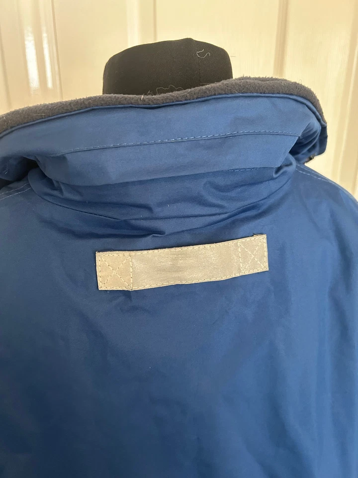 Result Storm Stuff Chaqueta Azul 100% Impermeable con Capucha Oculta Talla M Foto 4 de 4