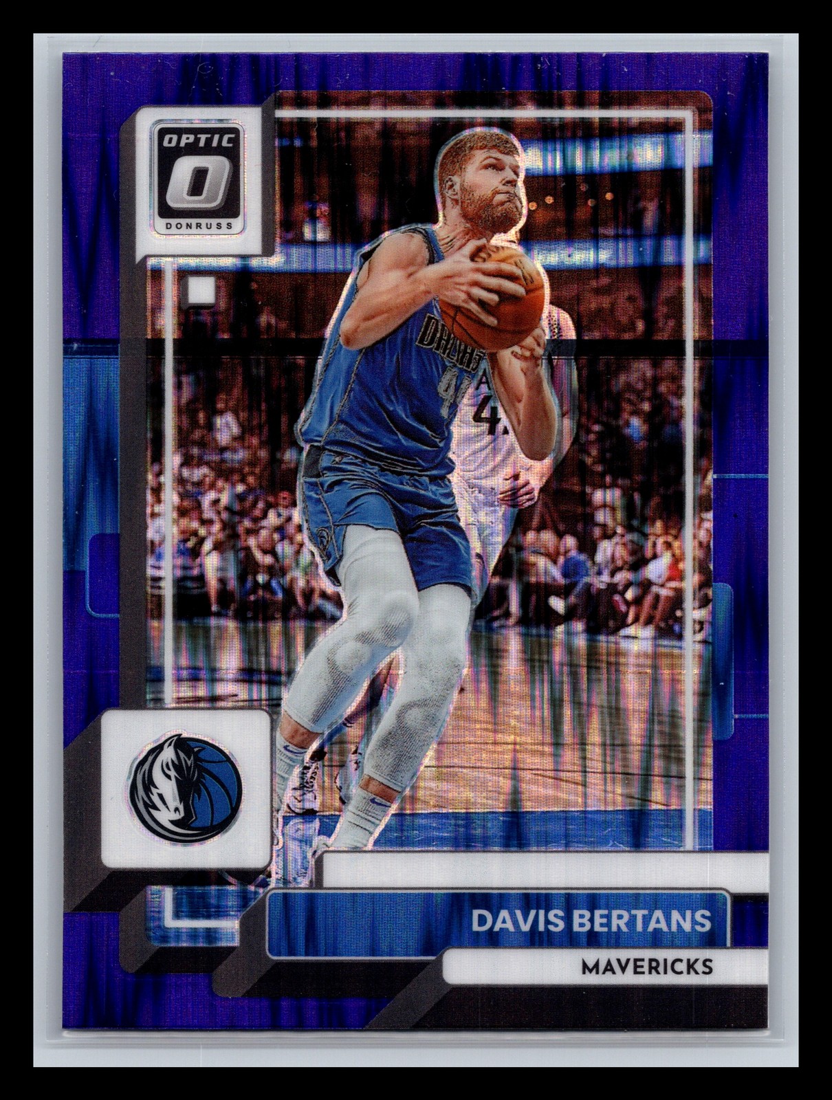 Davis Bertans Dallas Mavericks 2022-23 Donruss Optic #156 Purple Shock