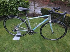 Giant Liv Avail 5 XS Road Bike – Shimano Claris R2000 Groupset