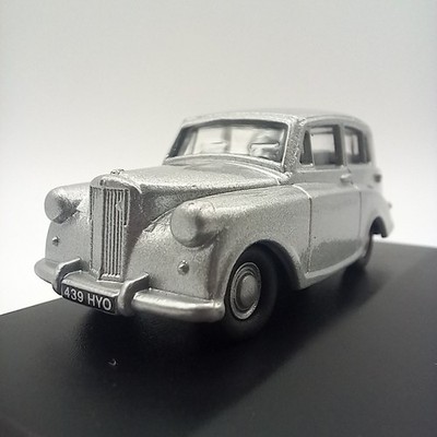 Spur O 1:76 Vitrinenmodelleisenbahn Maßstab Triumph Mayflower Oldtimer NEU