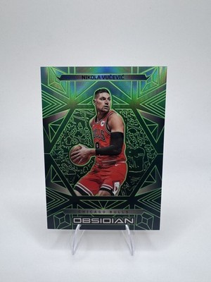 2024-25 Obsidian Green Etch SSP Nikola Vucevic 25/25 Chicago Bulls #121