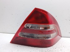 Feu arrière Mercedes 240