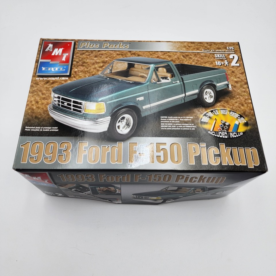 AMT/ERTL 1/25 1993 Ford F-150 31944 Parts Firewall Radiator Under Hood ...