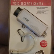 Lorex Simulated Video Security Camera Model SG600B