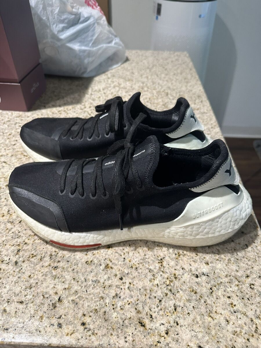 💯 % Authentic Adidas Y-3 Ultraboost 21 Yohji Yamamoto Black 💯 % Authentic Adidas Y-3 Ultraboost 21 Yohji Yamamoto Black