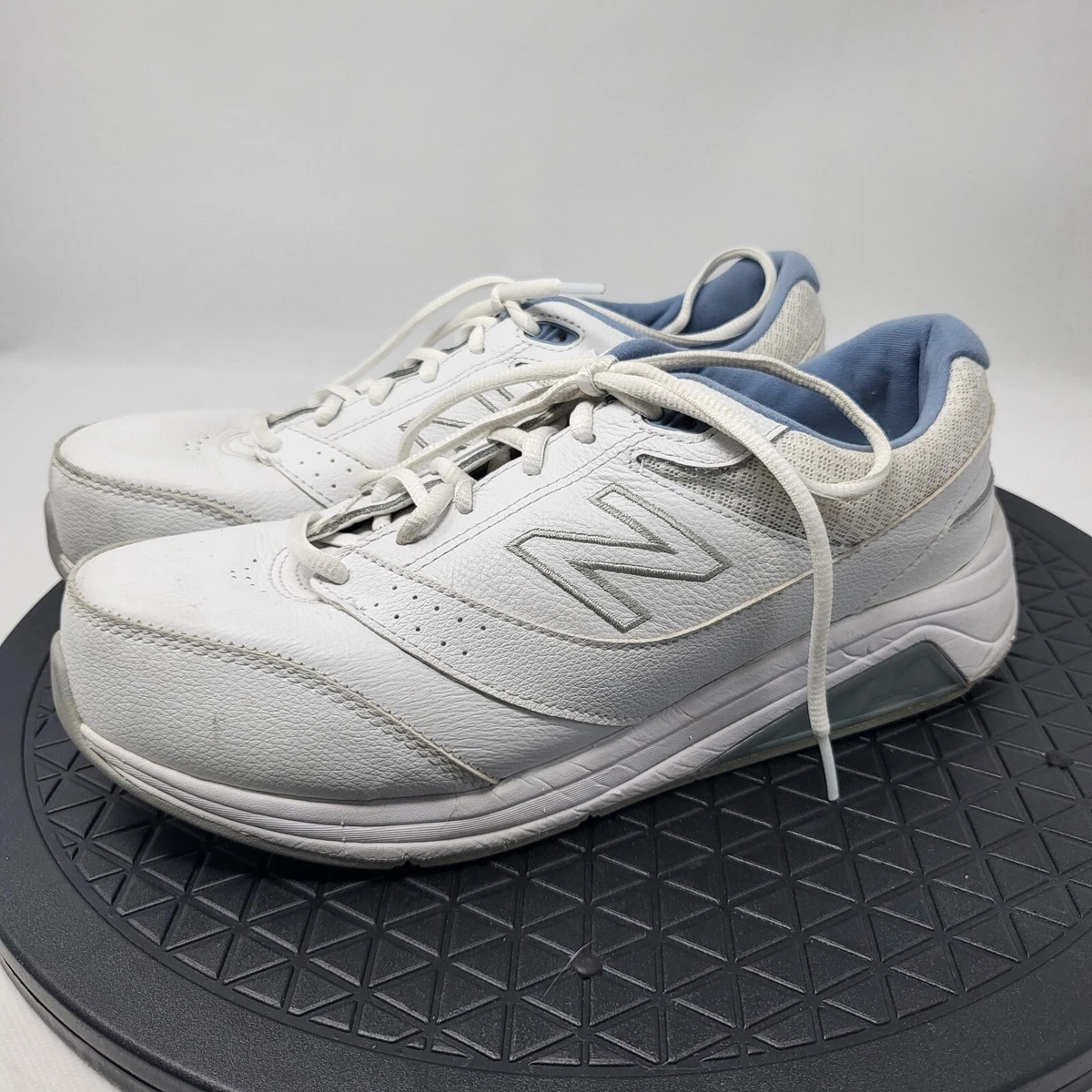 2e womens athletic clearance shoes