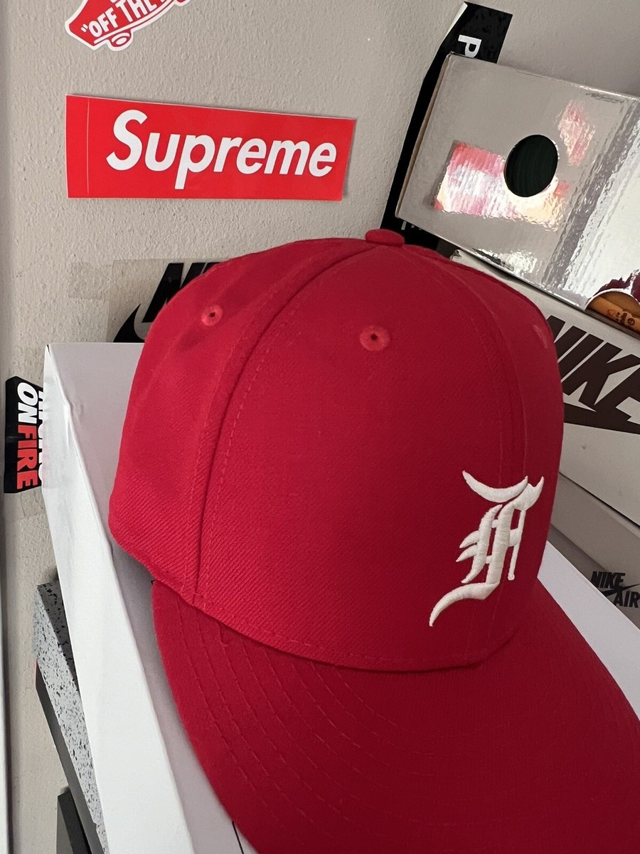 FOG FEAR OF GOD ESSENTIALS FW20 New Era 7 1/4 Red White 59 FOG FEAR OF GOD ESSENTIALS FW20 New Era 7 1/4 Red White 59