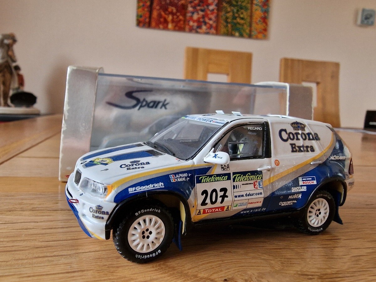 BMW X5 n°205 Dakar 2003 ミニカー Spark 1/43 Spark 1/43 BMW X5