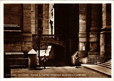 CPM Cittá del Vaticano Piazza S.Pietro Ingresso Arco Campana ITALY (802656)