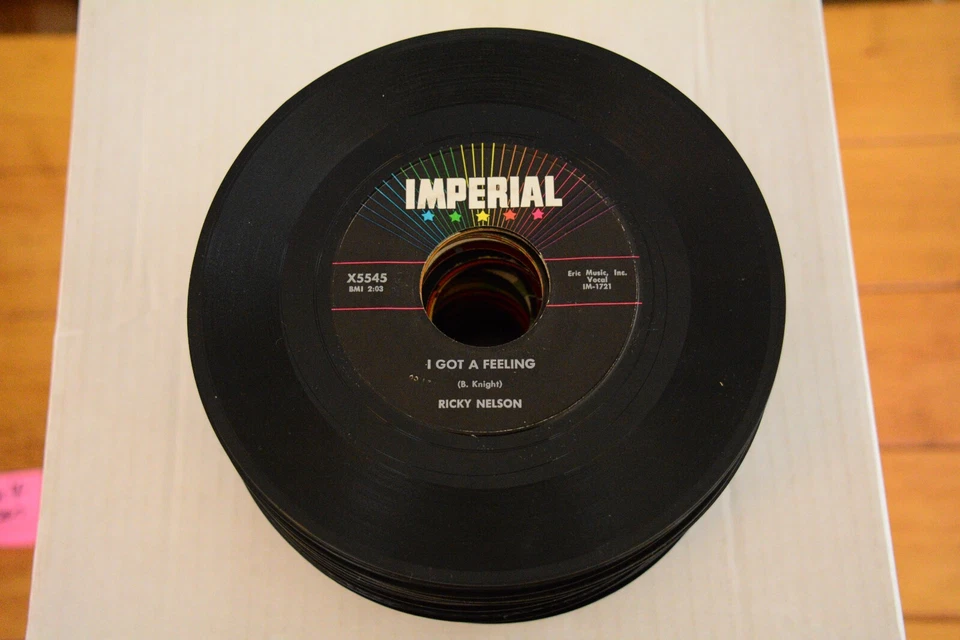 RICKY NELSON "I GOT A FEELING / LONESOME TOWN" 45RPM 7" VINYL G+ [B1-30] - Image 2 of 4