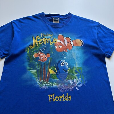 Vintage 2000s Find Nemo Disney Movie Graphic T Shirt Youth XL Blue