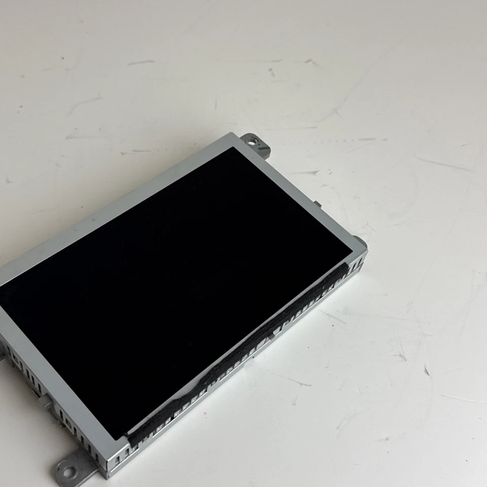 Audi S5 2012 pantalla central monitor 8F0919604 OEM Foto 3 de 4