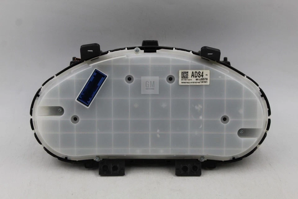 Velocímetro 77 k millas MPH racimo negro para Chevrolet Cruze 2013-2014 OEM 40878 Foto 2 de 4