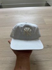 Kith NYC Yankees New Era Fitted Hat 7 1/4 Large Light Blue