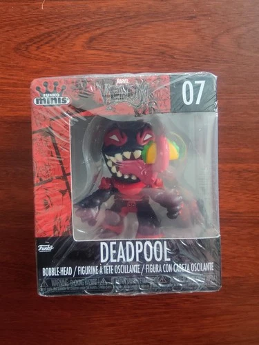 Funko Mystery Minis Marvel Venomized Deadpool vinyl figure #07, New In Box.
