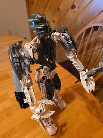 Lego Bionicle #8699 Takanuva, 100%Complete,  2008 Warrior, No Instructions 