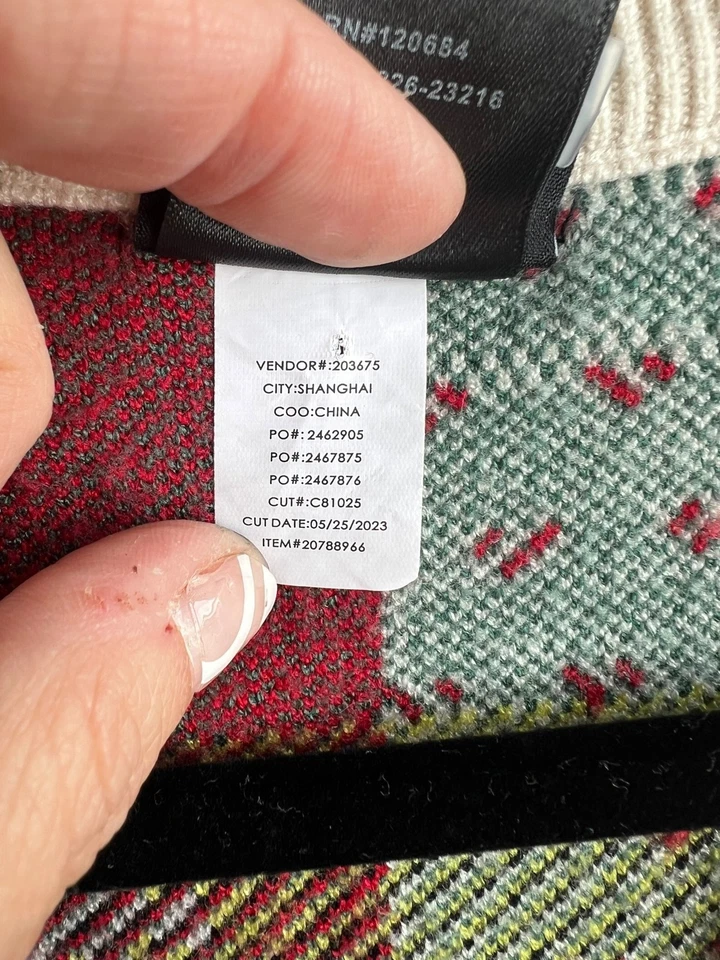 Disney Mickey Mouse & Friends Iconos de Vacaciones BoxLunch Abotonado Suéter Chaleco Pequeño Foto 3 de 4