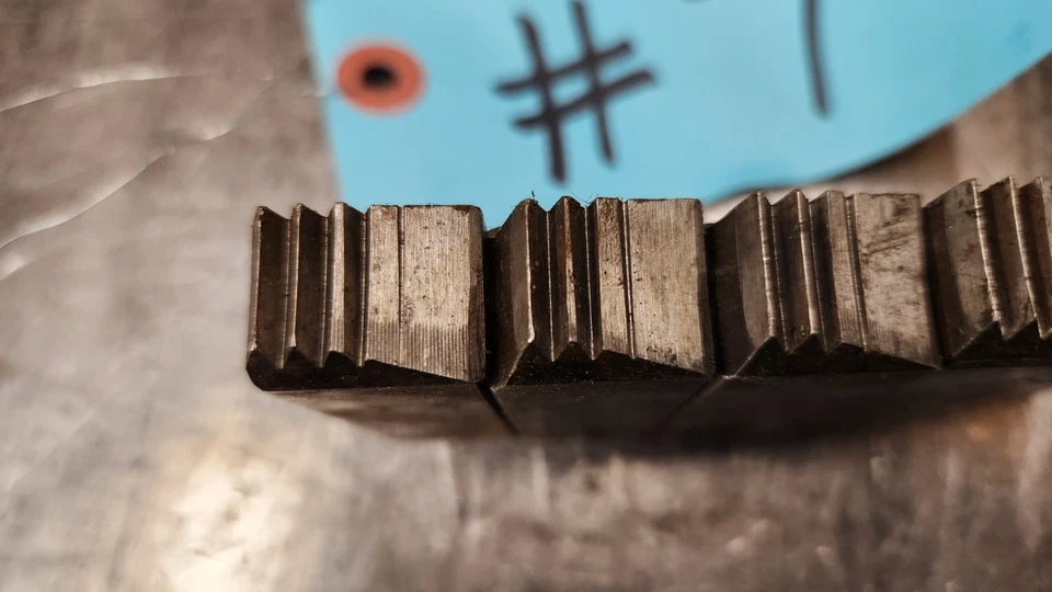 Ridgid 4-P  3-1/2" Pipe Threader 5-Piece  Die Set  1 thru 5 w/Clip  USED #7 tag - Image 4 of 4